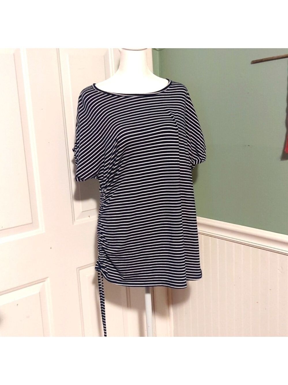 Thyme + Honey Navy Blue White Striped Batwing Sleeve Top XL
